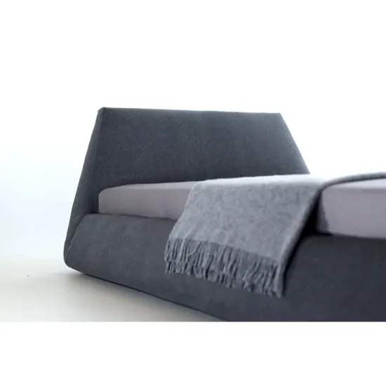 Pescia Lovos (Italų dizainas)