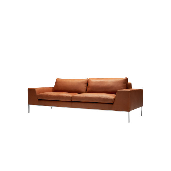 Trīsvietīgs dīvāns JUSTUS (3seater) Trīsvietīgs dīvāns JUSTUS (3seater)
